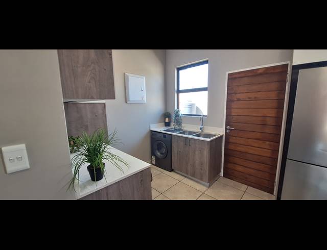 3 BEDROOM SIMPLEX FOR SALE IN SIX FOUNTAINS RESIDENTIAL ESTATE